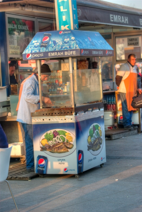 fish-bread seller, balık-ekmek satıcısı, Kadıköy, Istanbul, pentax k10d