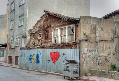 streets of Balat, Balat sokakları, Istanbul , pentax k10d, photo by ozgur ozkok